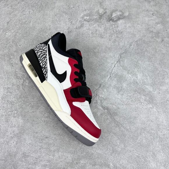 Nike Air Jordan Legacy 312 Low Chicago Mens Size 13 White Red Black CD7069 106 - Picture 7 of 16